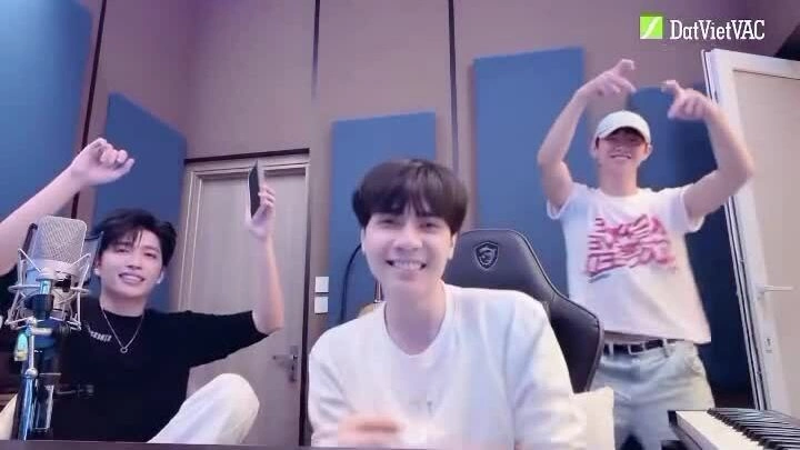 Hậu trường sản xuất ca khúc 'Secret' ở show Tinh hà say hi