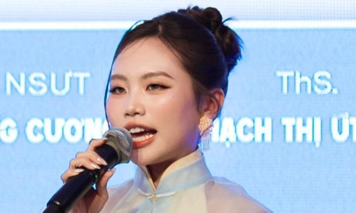 Phương Mỹ Chi bị phản ứng vì cách sử dụng khăn Piêu