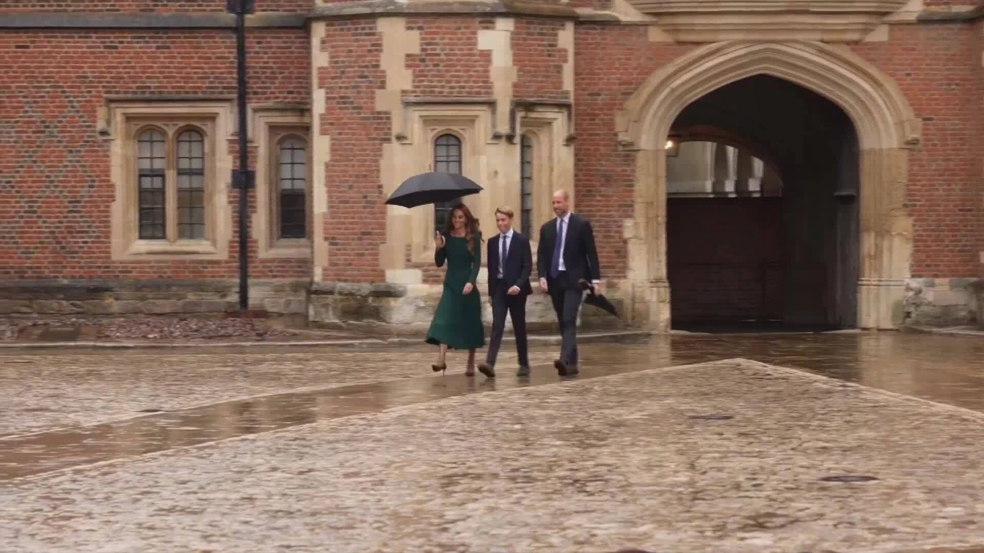 Hoàng tử George nhập học ở trường Eton