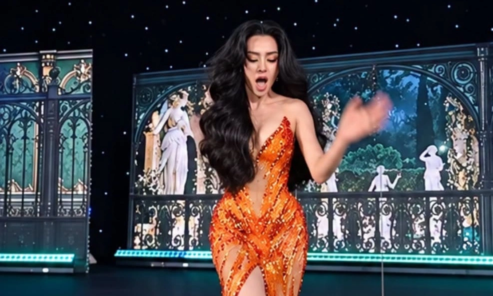 Emoura Phạm gặp sự cố tại Miss Grand International