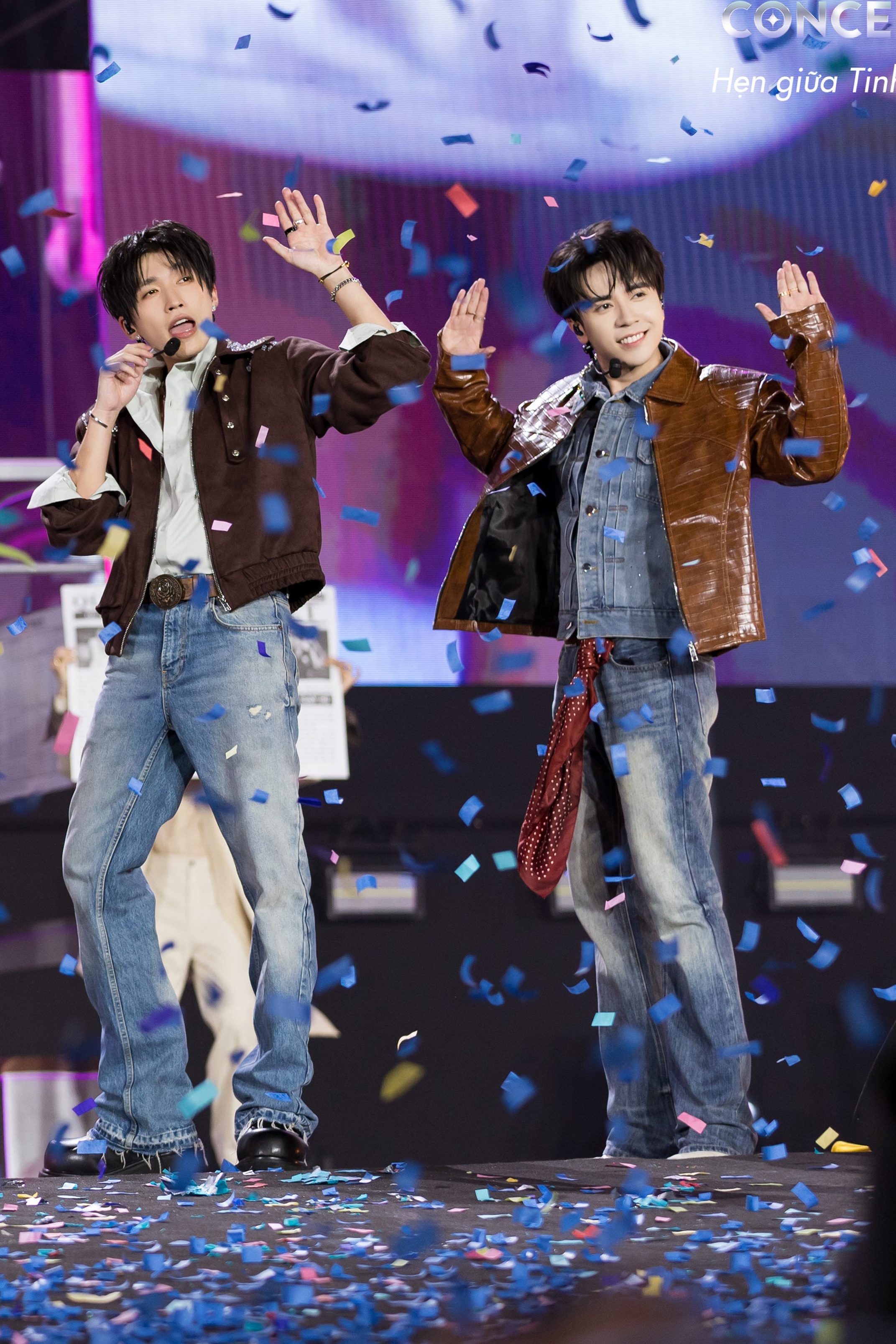 Tiết mục 'Secret' tại concert 'Tinh hà say hi'