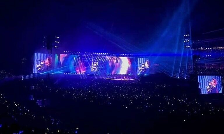 Bữa tiệc âm nhạc của BigBang cùng hàng chục nghìn fan ở Mỹ Đình