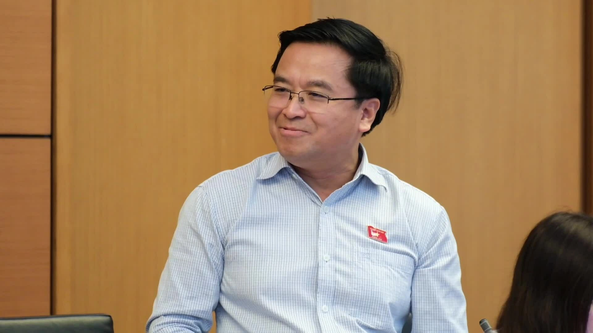 Nên để chủ đầu tư nhận tiền đặt mua bất động sản sớm hơn