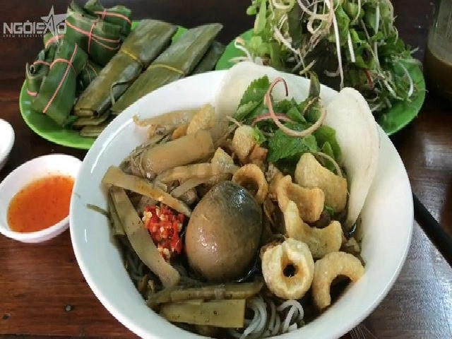 Bún thúi nổi tiếng phố núi Pleiku