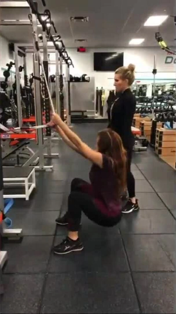 Đốt cháy sân khấu World Cup, Shakira áp dụng bài tập vũ đạo nào để giữ vóc dáng?