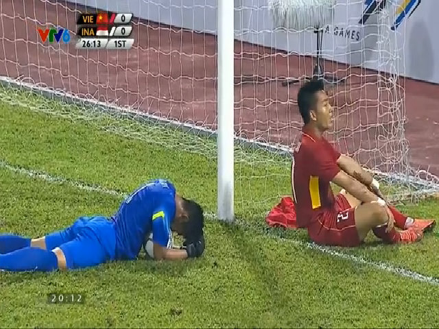 Những pha bỏ lỡ của tuyển Việt Nam
