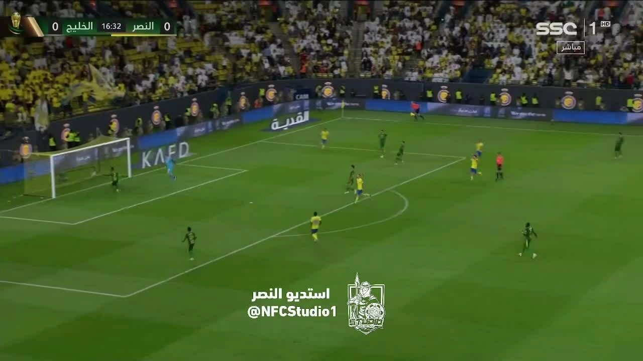 Ronaldo ghi tuyệt phẩm bằng chân trái vào lưới Al Khaleej ở bán kết King’s Cup 2025