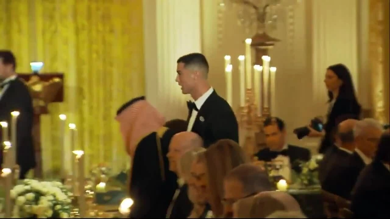 Ronaldo ăn tối tại Nhà Trắng Ronaldo ăn tối tại Nhà Trắng