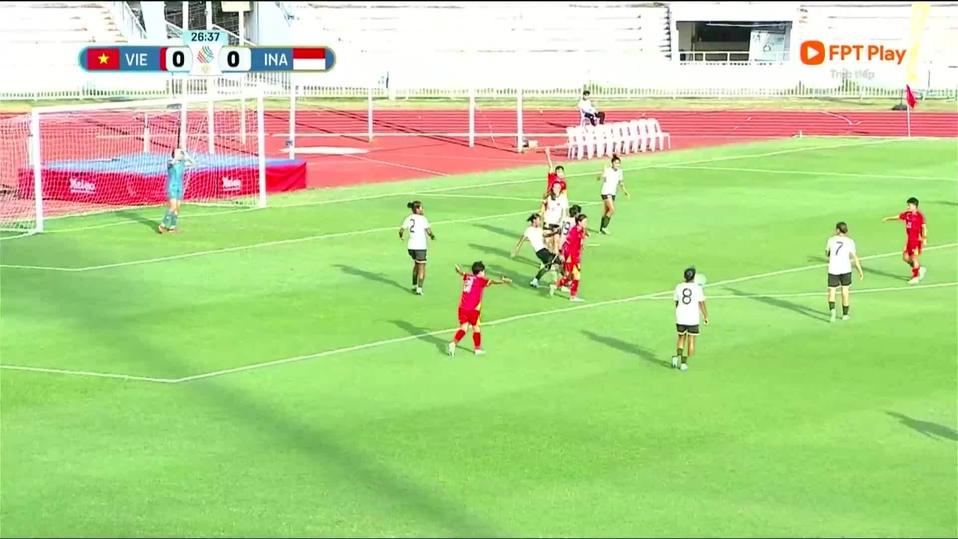 Việt Nam dẫn Indonesia 1-0