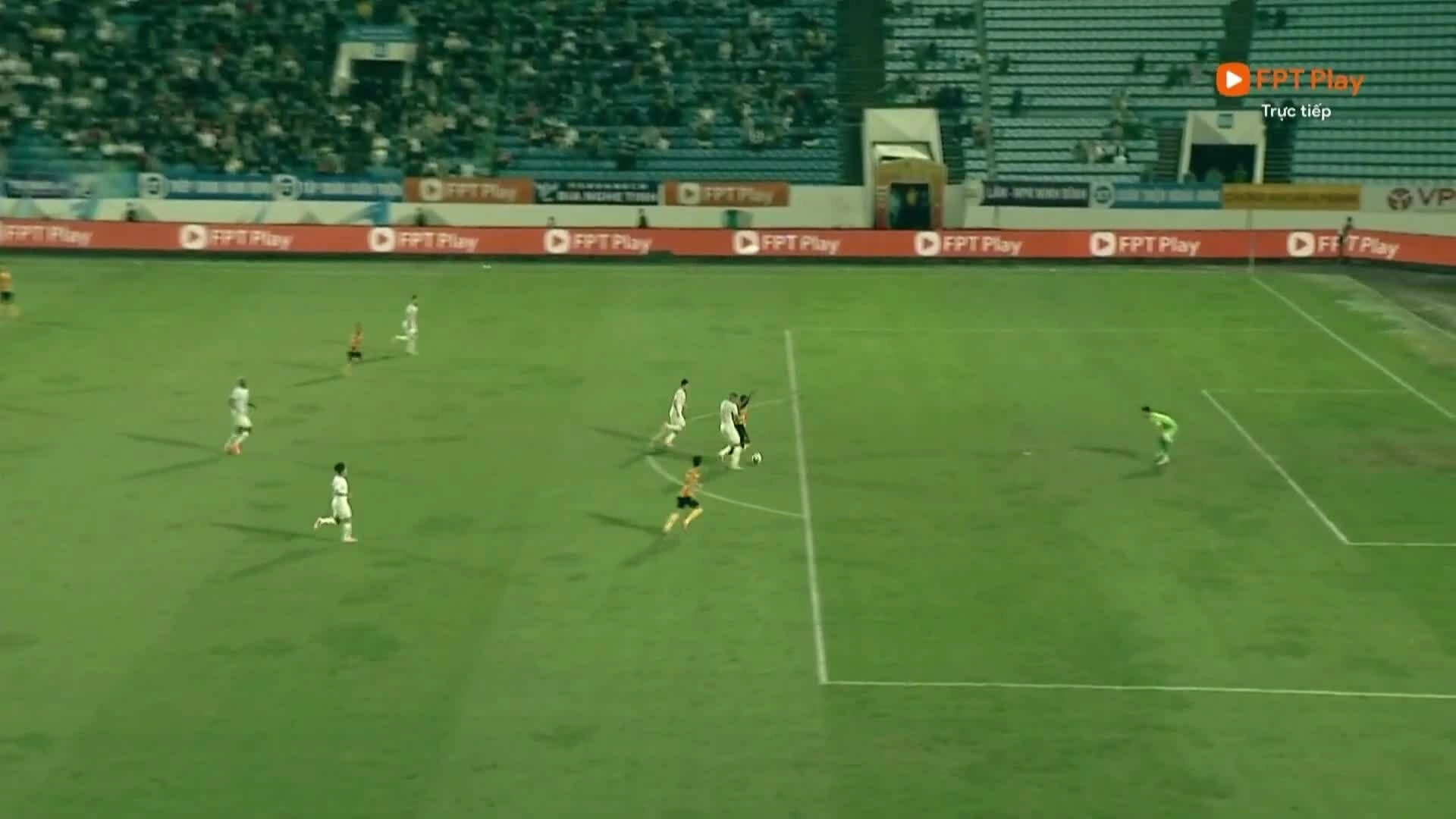 Nam Định 1-0 Thanh Hóa phút 88 Pha phạm lỗi của Lucas Alves với Rimario tại phút 88