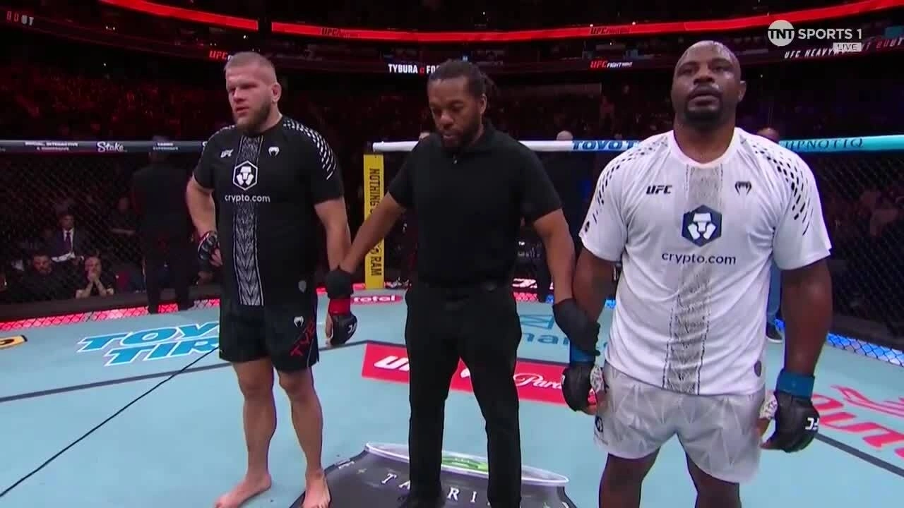 MC đọc nhầm kết quả của võ sĩ UFC