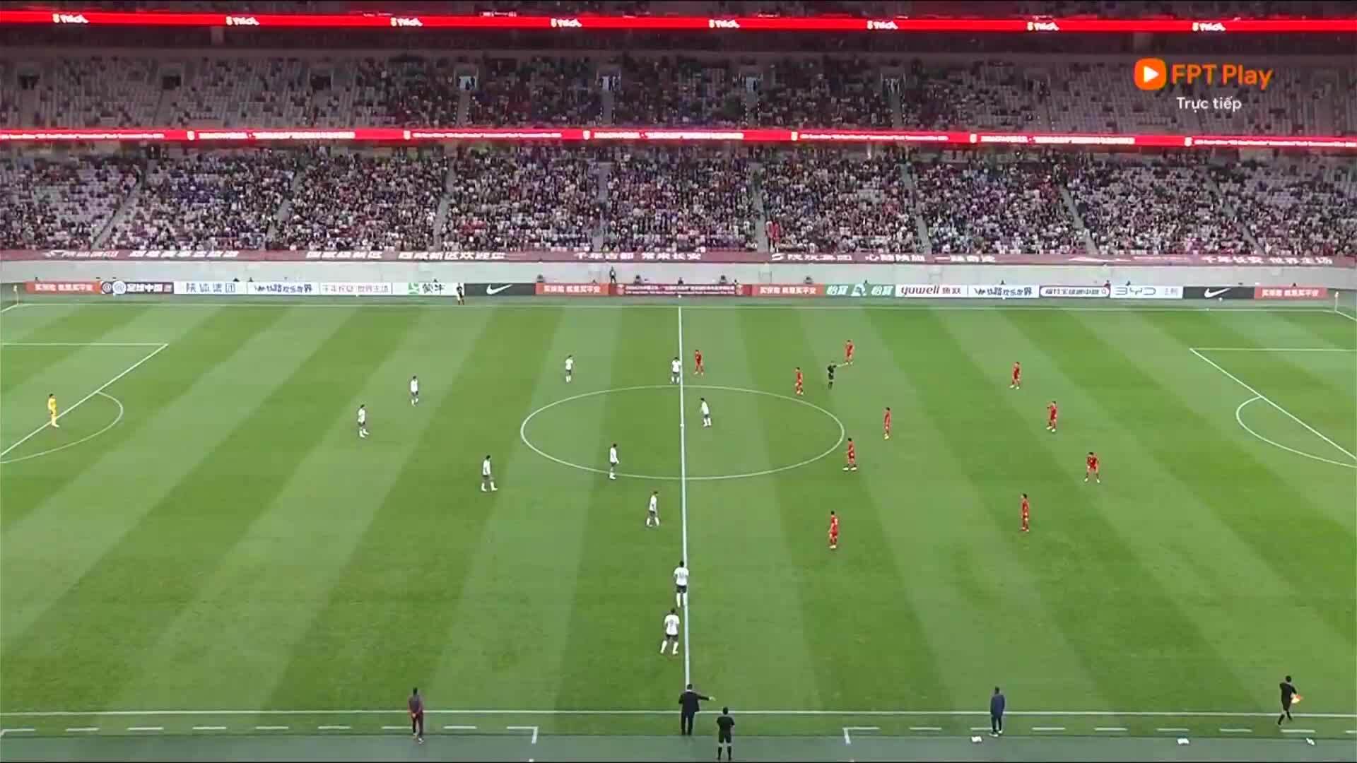 Trả tiền đủ nhưng tiệm hẹn giao vàng sau, người mua có bị rủi ro?