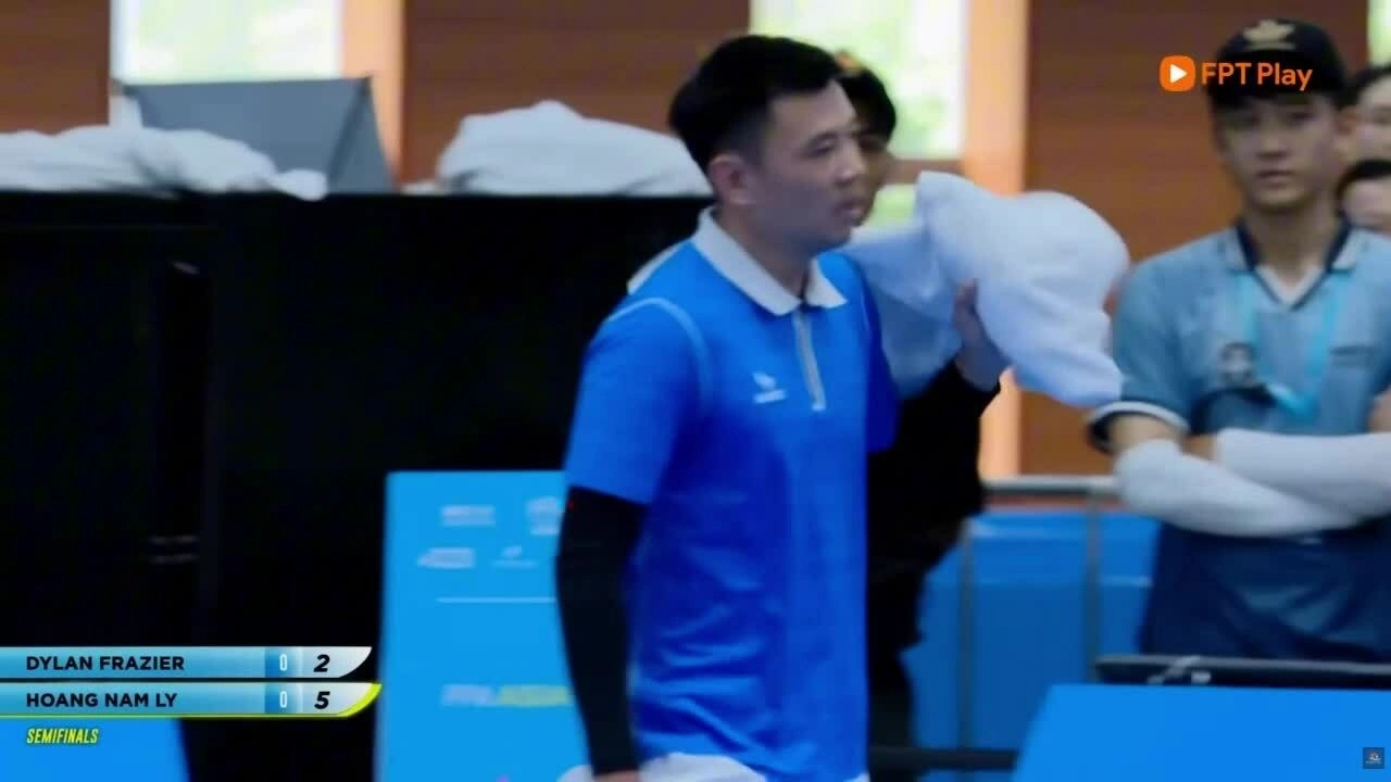 Lý Hoàng Nam bị cảnh báo kỹ thuật ở PPA Tour Hà Nội