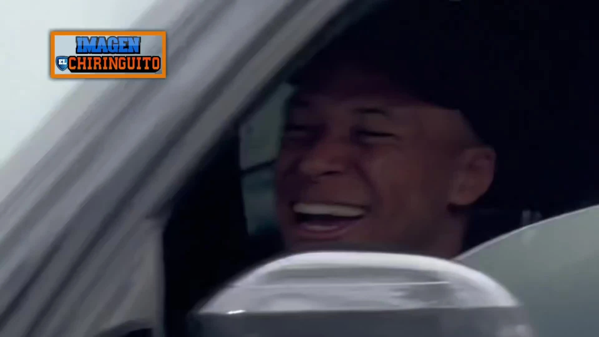 Mbappe cười lớn sau khi rời buổi tập của Real sáng 7/5