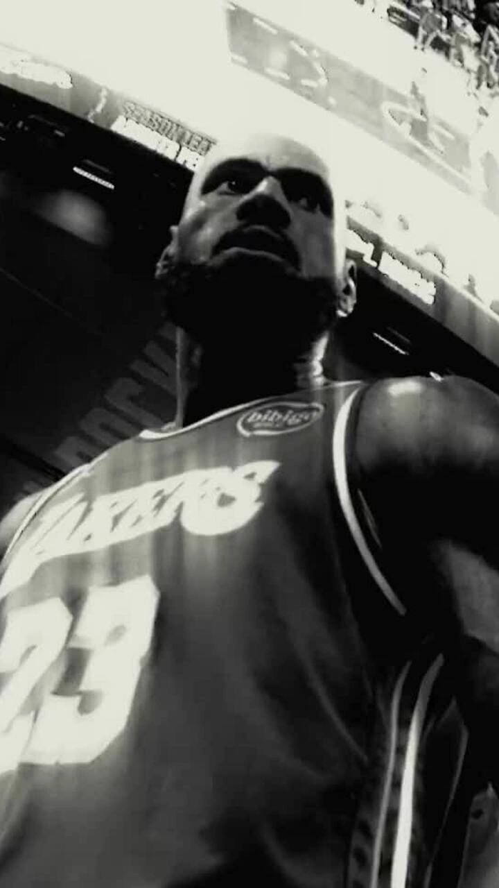 LeBron gia nhập Philadelphia 76ers