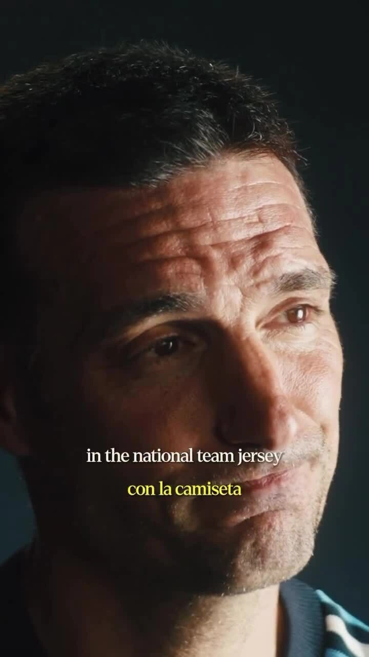 Các thành viên tuyển Argentina tri ân Messi