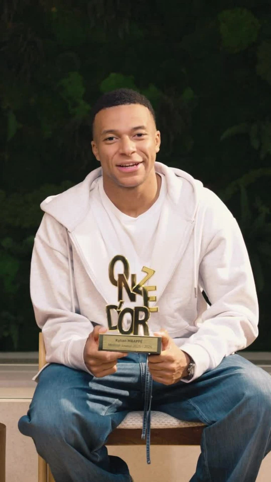 Mbappe nhận giải Onze d'Or