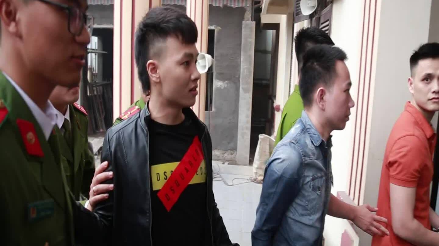 Video Khá Bảnh tại toà (hoàn chỉnh)