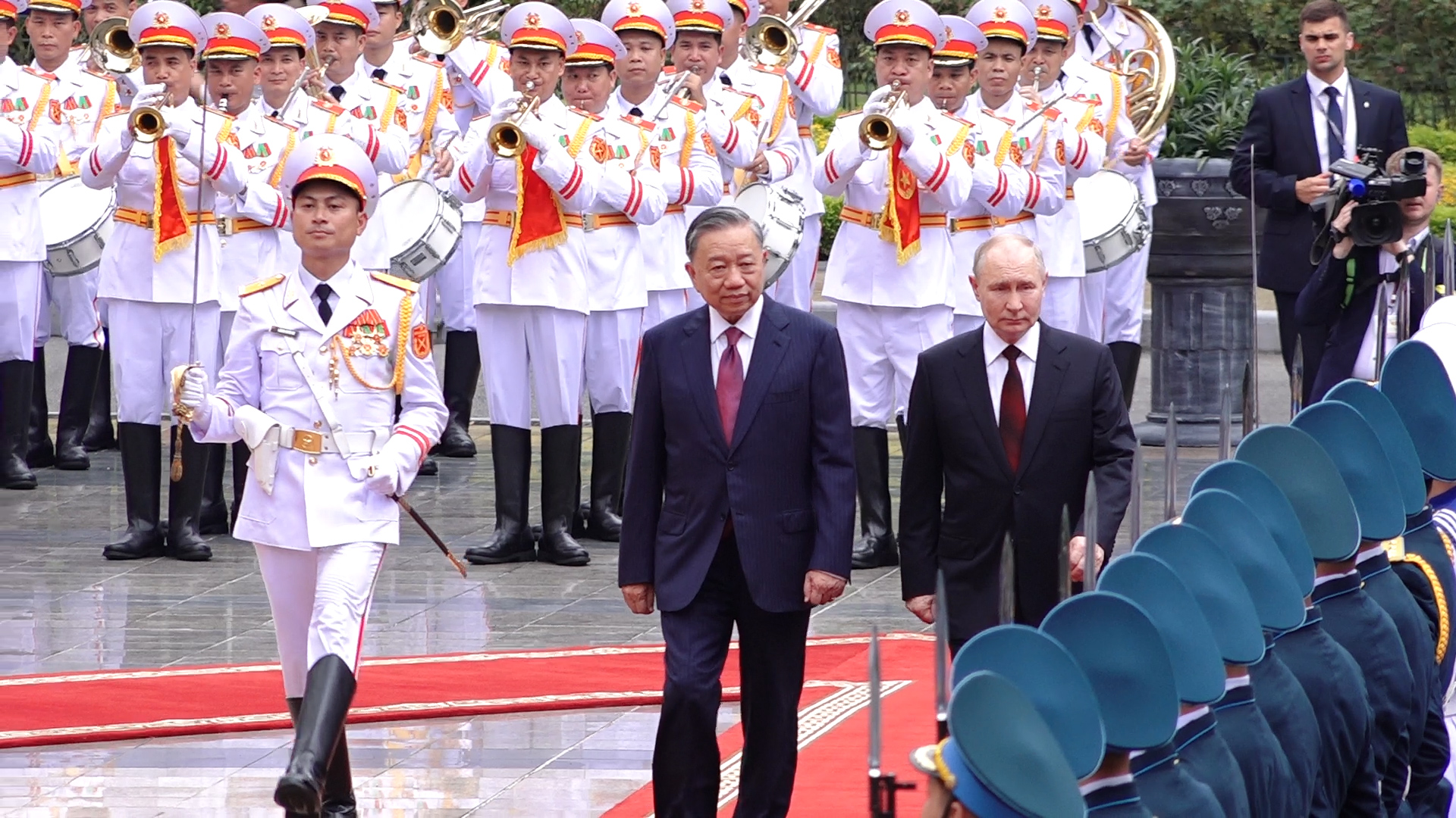 Chủ tịch nước chủ trì lễ đón Tổng thống Nga