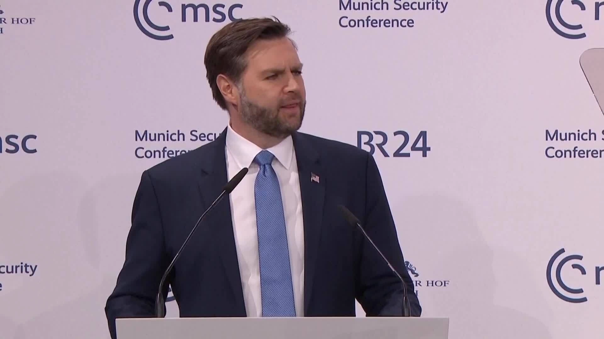 Phó tổng thống Mỹ chỉ trích châu Âu tại Hội nghị An ninh Munich