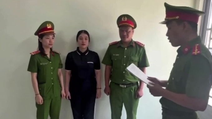 Clip chytání Mercedesu