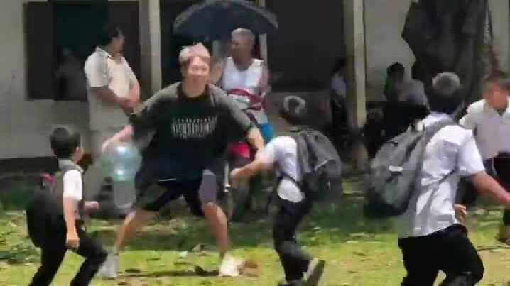 Kickboxer Nhật Bản Takeru Segawa mở trường học cho trẻ em ở Việt Nam