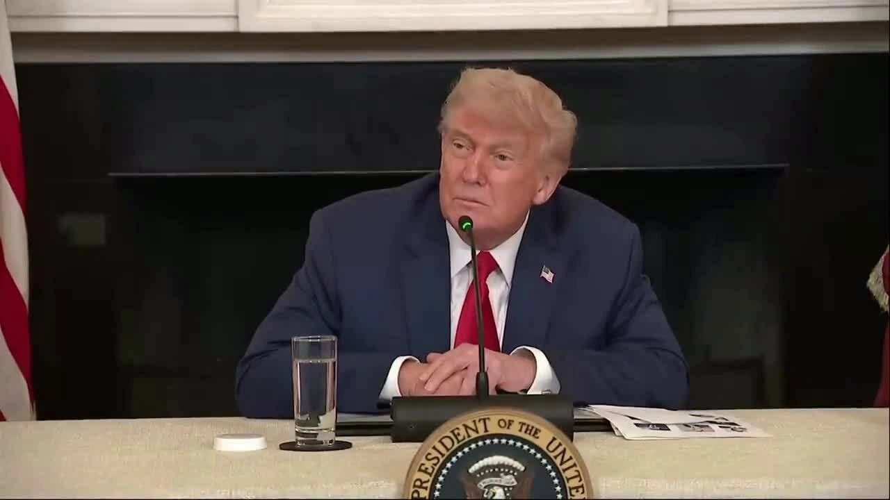 Ông Trump: Greta Thunberg 'nên học kiểm soát cáu kỉnh'