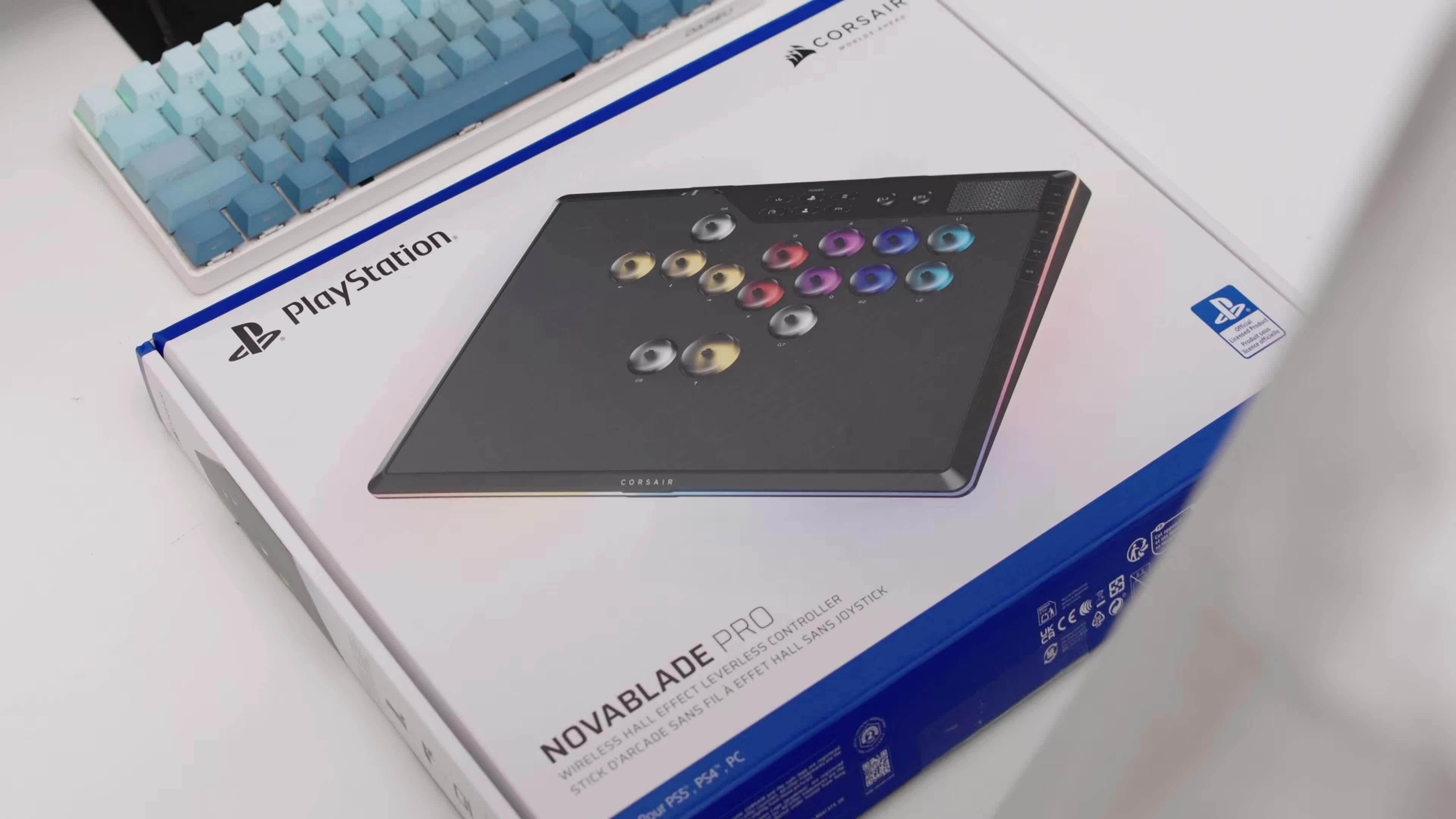 Corsair Novablade Pro - Bộ điều khiển game không cần gạt