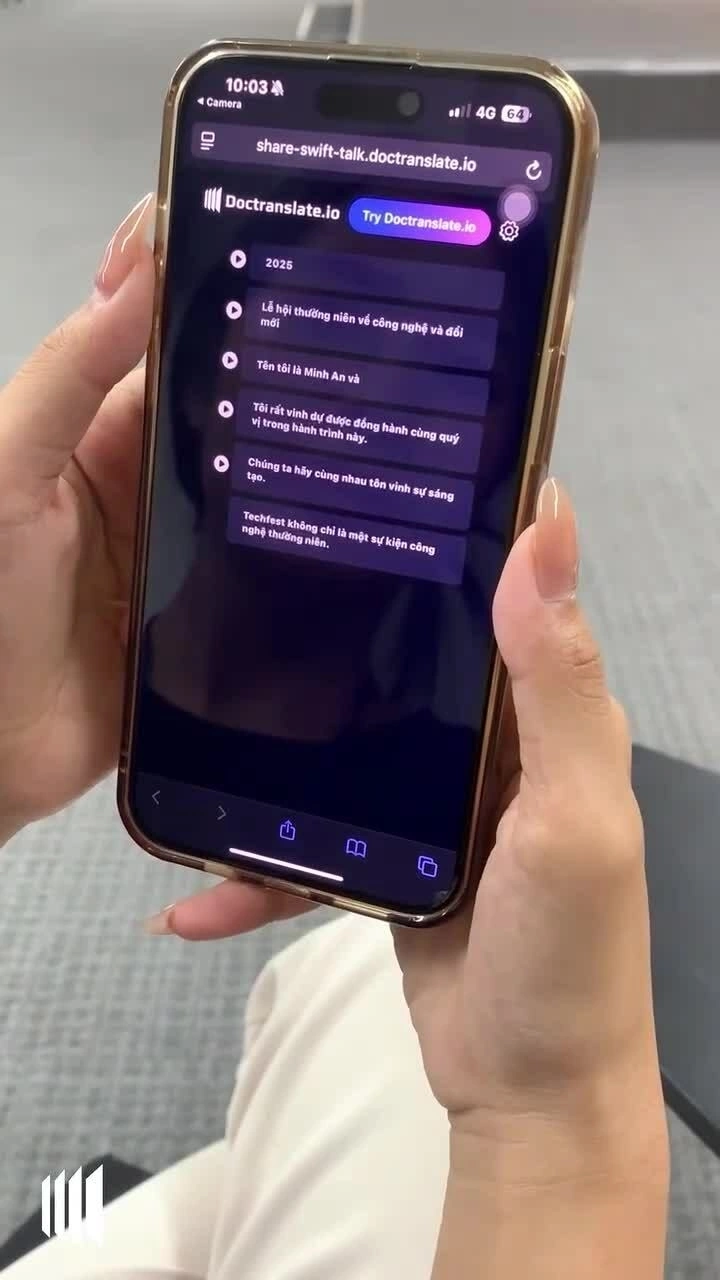 Sử dụng Cabin AI xem nội dung phiên dịch trên điện thoại