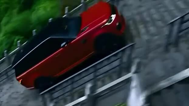 Range Rover Sport leo 999 bậc thang lên cổng trời