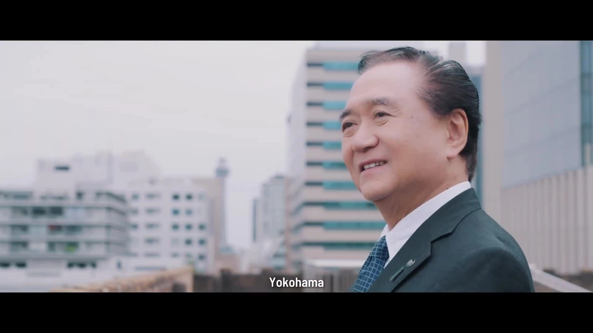 Thống đốc Nhật hát bản hit 'Blue Light Yokohama' lời Việt