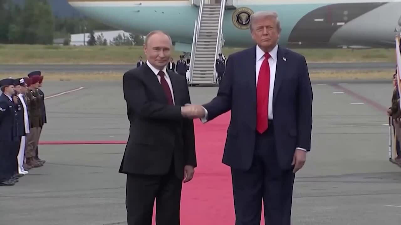 Lãnh đạo Nga - Mỹ khởi xướng hòa đàm Ukraine