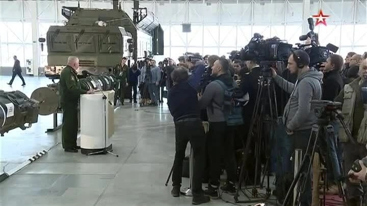 Mẫu tên lửa 'xuyên thủng mọi lá chắn' Nga khiến Ukraine lo ngại