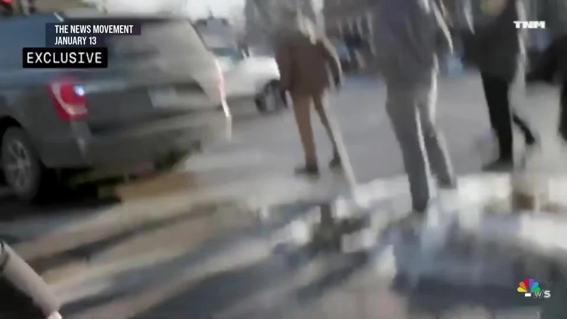 Y tá Mỹ bị bắn chết từng xô xát với đặc vụ liên bang từ trước