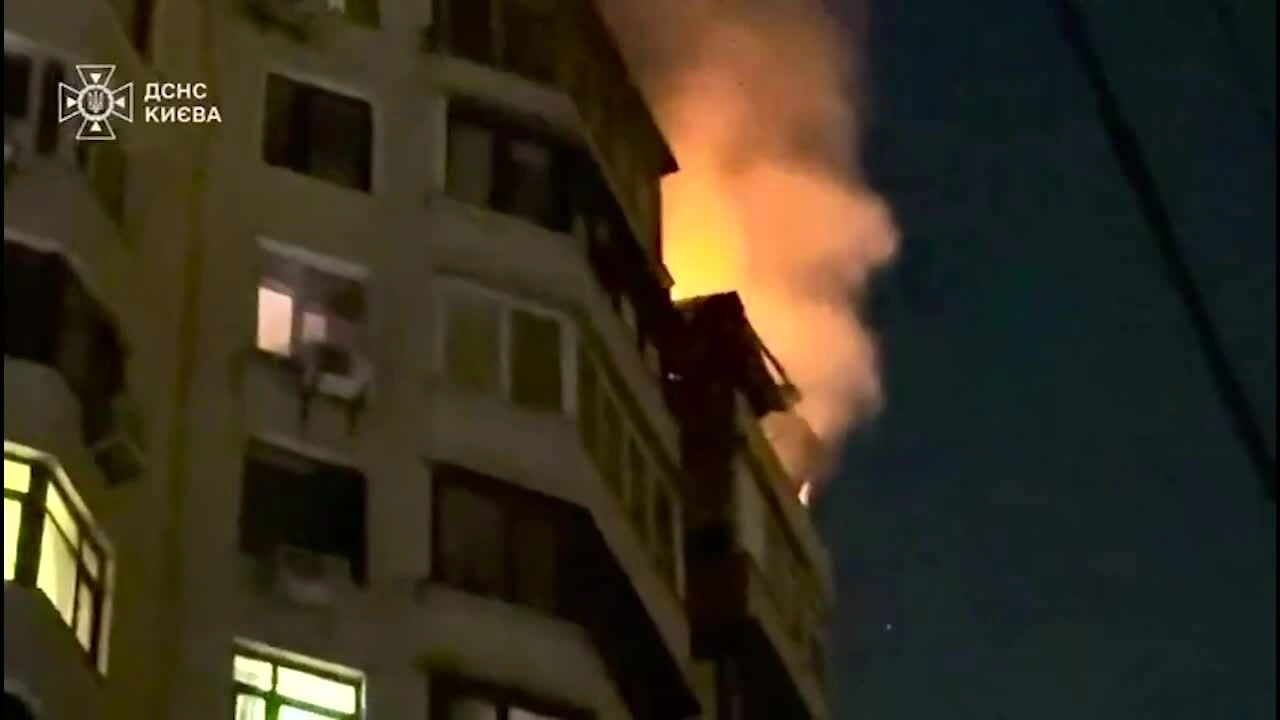 Thiệt hại tại Kiev sau cuộc tập kích lớn của Nga