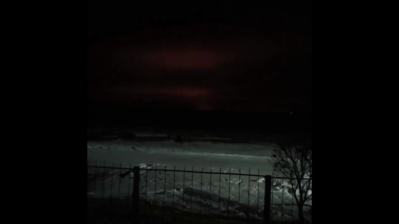 Ukraine phóng '6 tên lửa Flamingo' vào kho đạn trên đất Nga