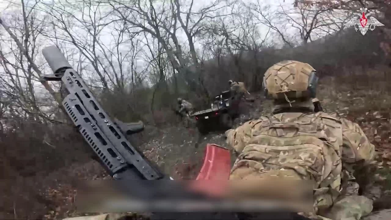 'Chiến thuật nghìn vết cắt' của Nga xé nát phòng tuyến Ukraine