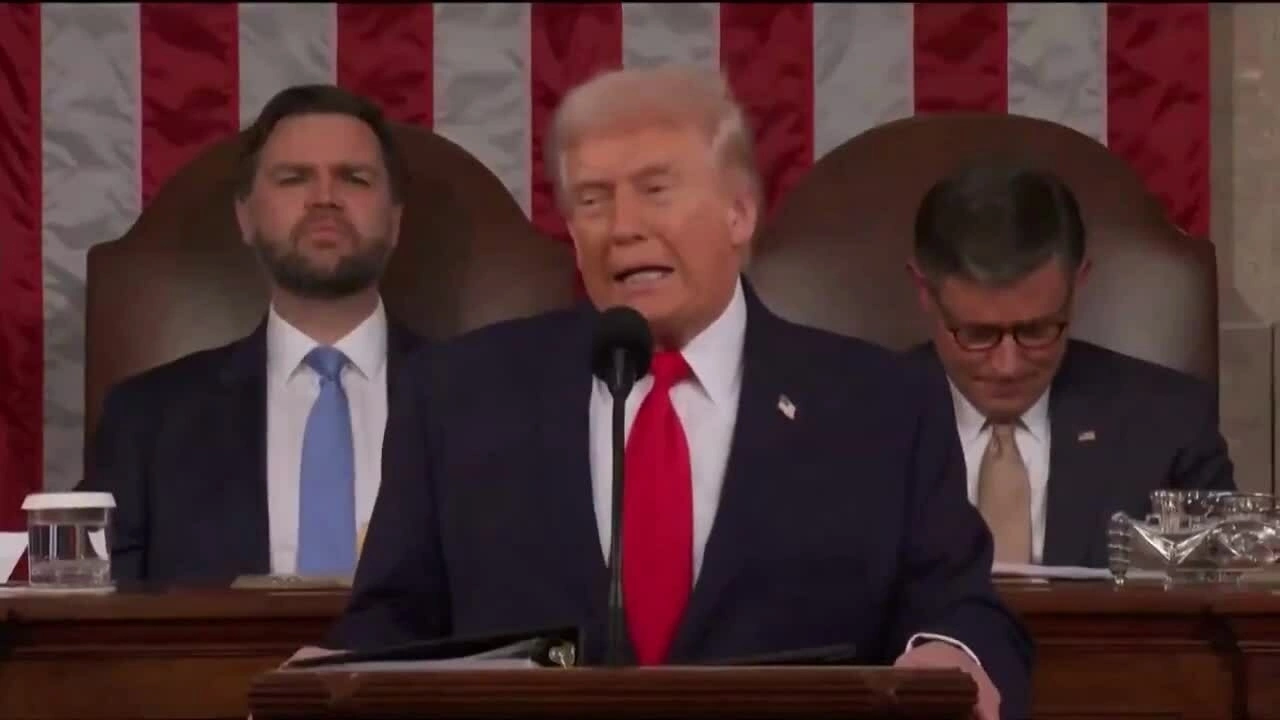 Ông Trump tuyên bố nước Mỹ đã trở lại