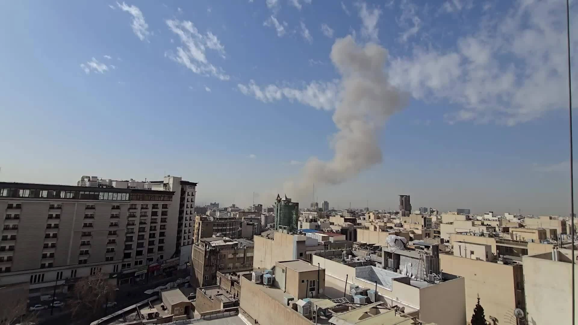 Israel tập kích tên lửa vào Iran