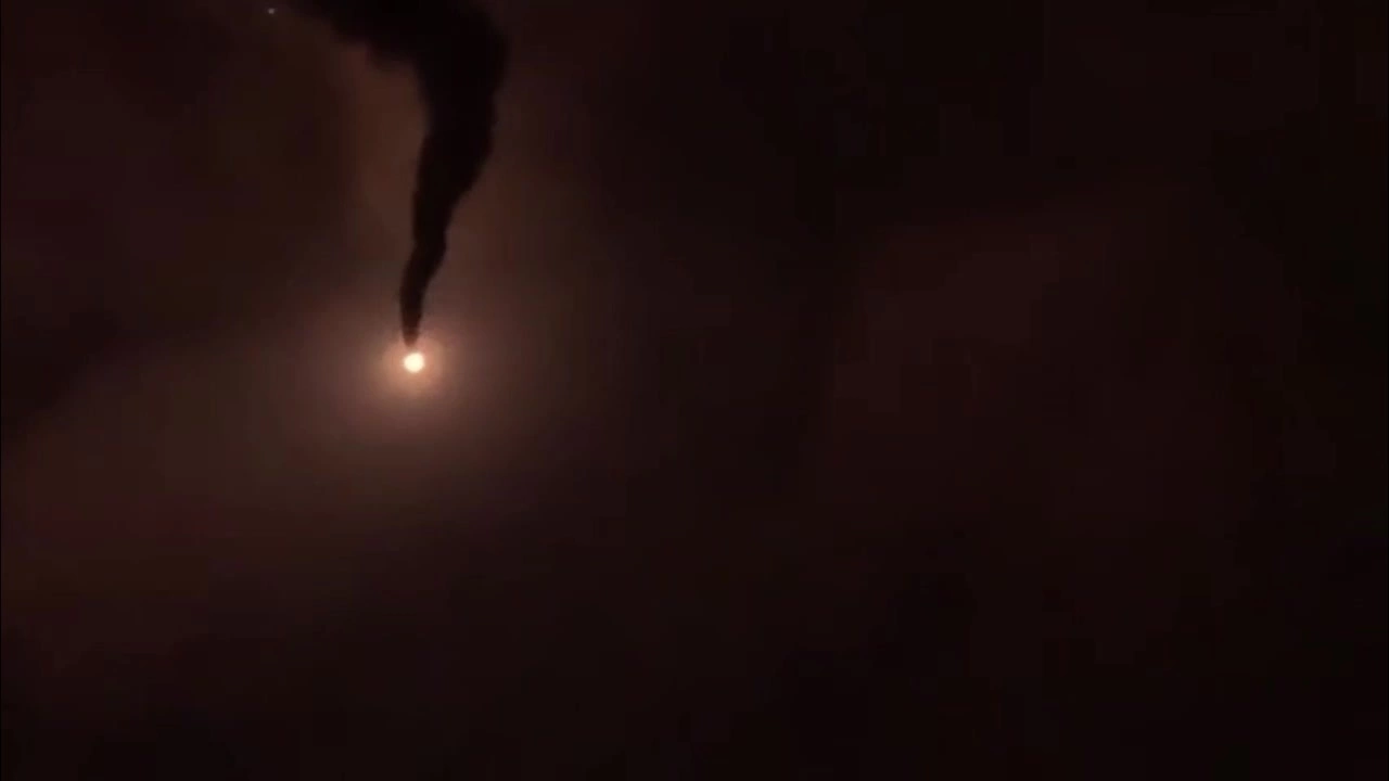 Iran thực hiện đợt tấn công ‘dữ dội nhất’ từ đầu xung đột