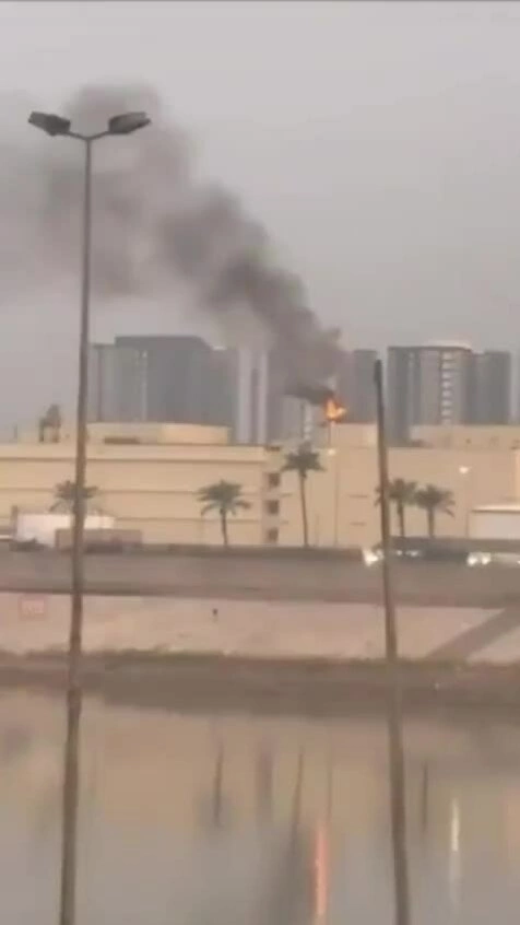 Đại sứ quán Mỹ ở Iraq 'bị tên lửa bắn trúng'