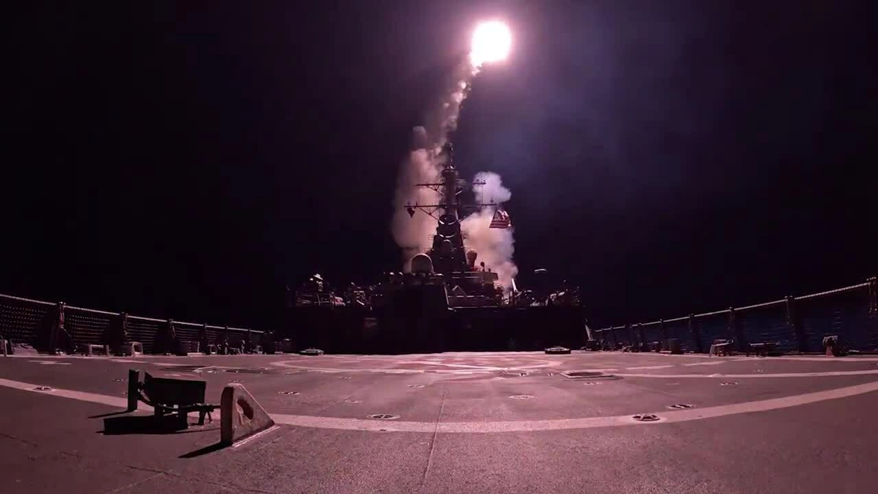 Mỹ có thể đã phóng hơn 850 tên lửa 'sứ giả chiến tranh' vào Iran