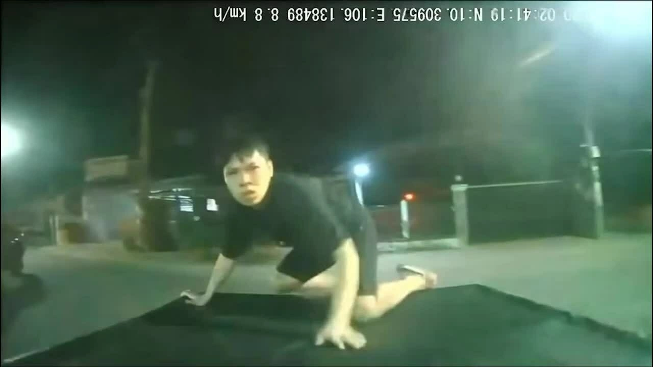 Nhóm người truy đuổi, đập phá ôtô vì 'hiểu nhầm' bị bắt