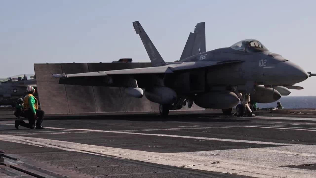 Siêu tàu sân bay 13 tỷ USD của Mỹ ra biển sau khi sửa chữa