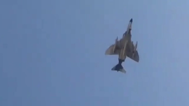 Tiêm kích F-4, MiG-29 Iran hộ tống máy bay chở tướng Pakistan