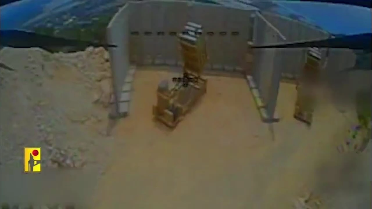 Khoảnh khắc drone Hezbollah tấn công bệ phóng Vòm sắt Israel