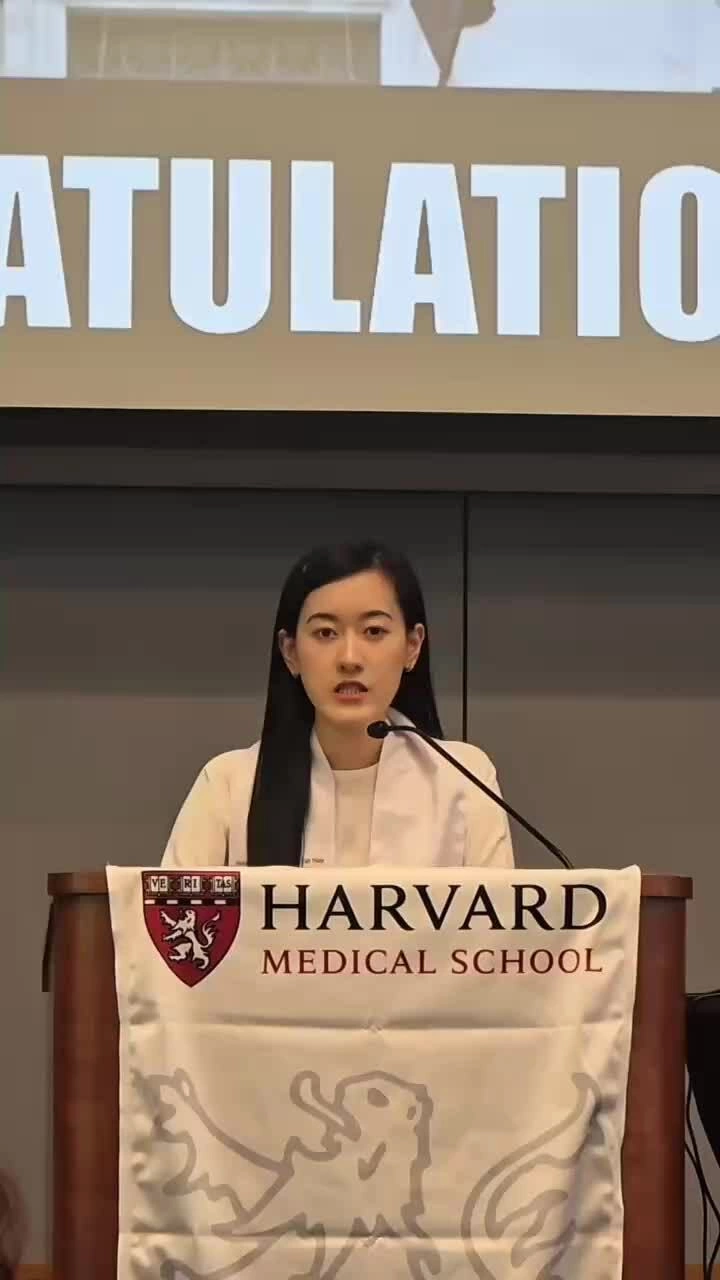 Nữ sinh tốt nghiệp Harvard với điểm tuyệt đối