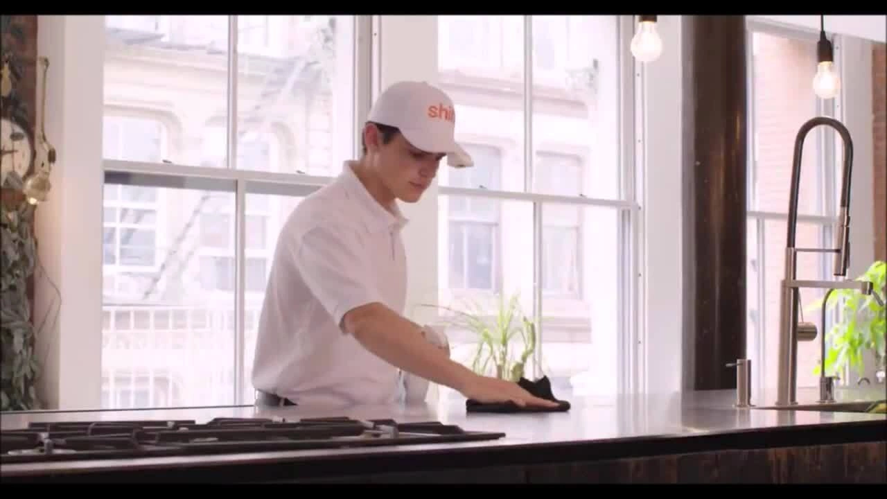 Dịch vụ dọn nhà miễn phí để huấn luyện AI