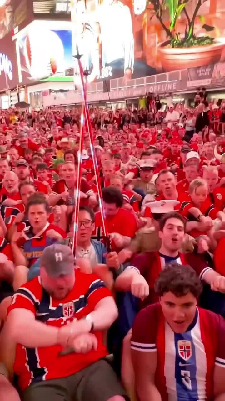 Người sáng tạo điệu chèo thuyền Viking gây bão của Na Uy ở World Cup