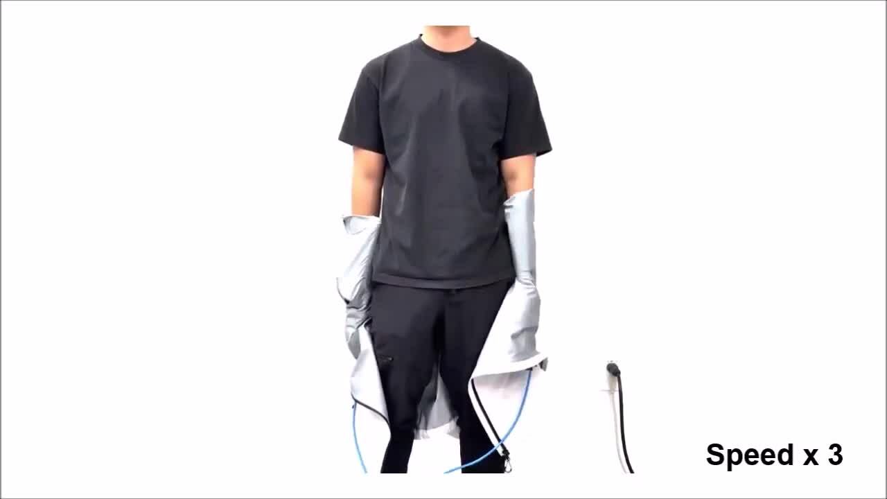 Robot tự động mặc quần áo cho người trong 10 giây